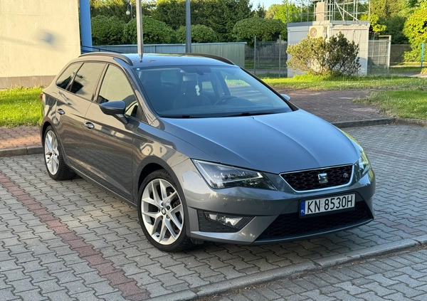 Seat Leon cena 47500 przebieg: 199000, rok produkcji 2015 z Szadek małe 562